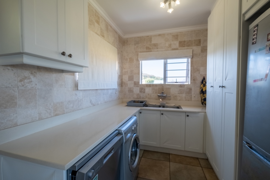 4 Bedroom Property for Sale in Cosy Corner Eastern Cape